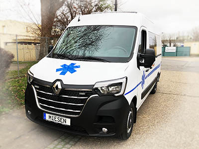 AMBULANCE RENAULT MASTER